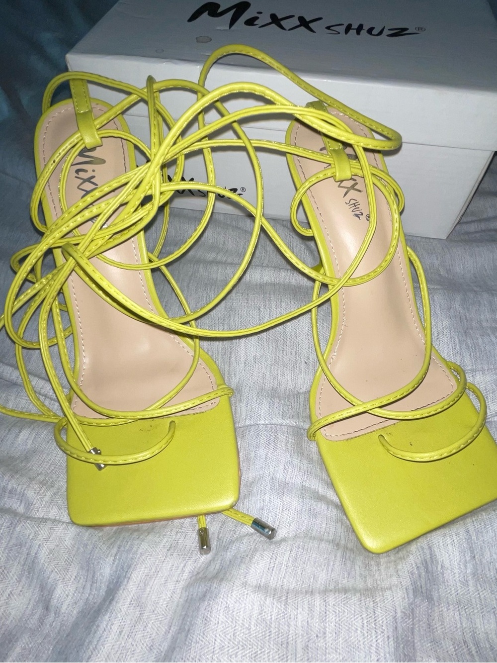 Mixx Shuz Neon Yellow Lace-Up Square Toe Heels
